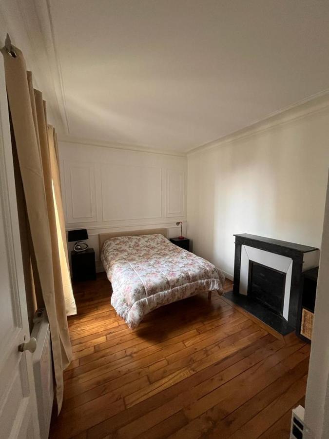 Cosy Appartement Paris A Deux Pas Courbevoie Kültér fotó